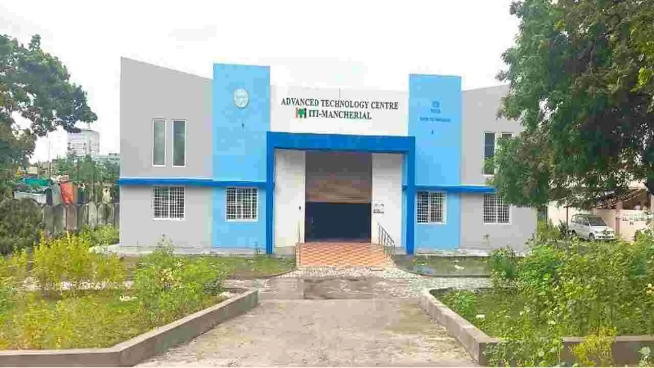 ఏటీసీలతో ఉపాధి అవకాశాలు