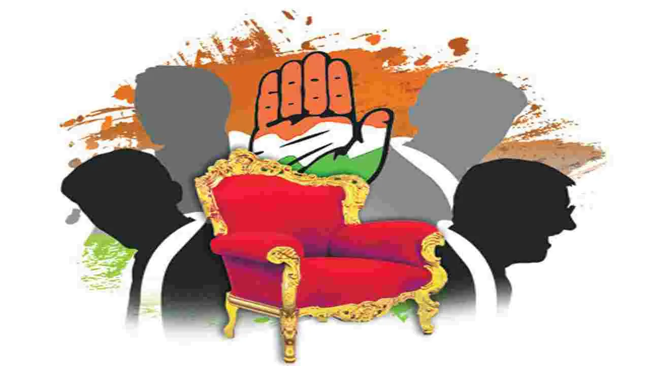 డీసీసీ అఽధ్యక్ష పదవికి పోటాపోటీ