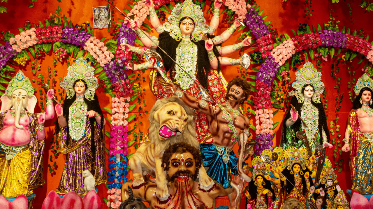 PM Narendra Modi: మాతా త్రిపుర సుందరి ఆలయం సందర్శించిన ప్రధాని మోదీ