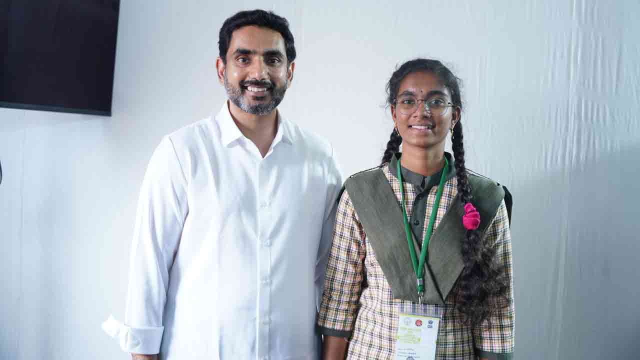 GST Savings Competitions: కర్నూలులో జీఎస్టీపై పోటీలు: విజేతలను అభినందించిన మంత్రి లోకేష్ 