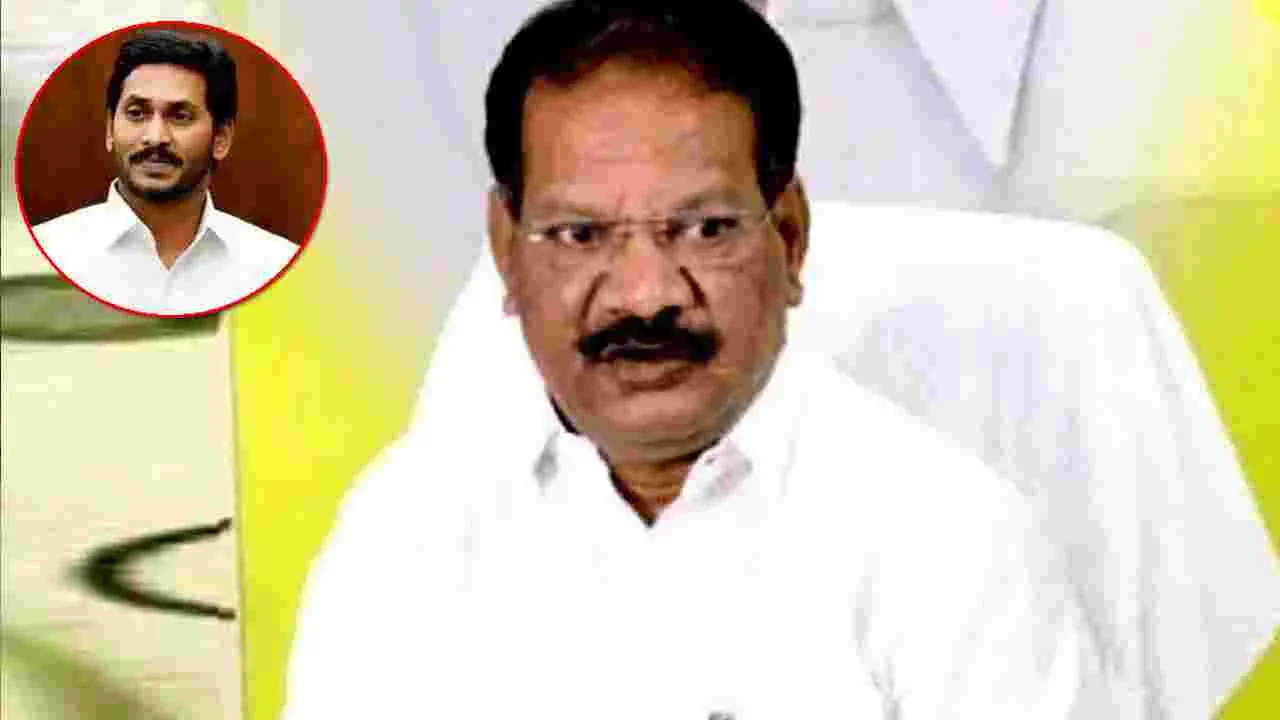 Nakka Anand Lashes Out Jagan: పథకం ప్రకారమే నర్సీపట్నంకు జగన్... ఎమ్మెల్యే ఫైర్