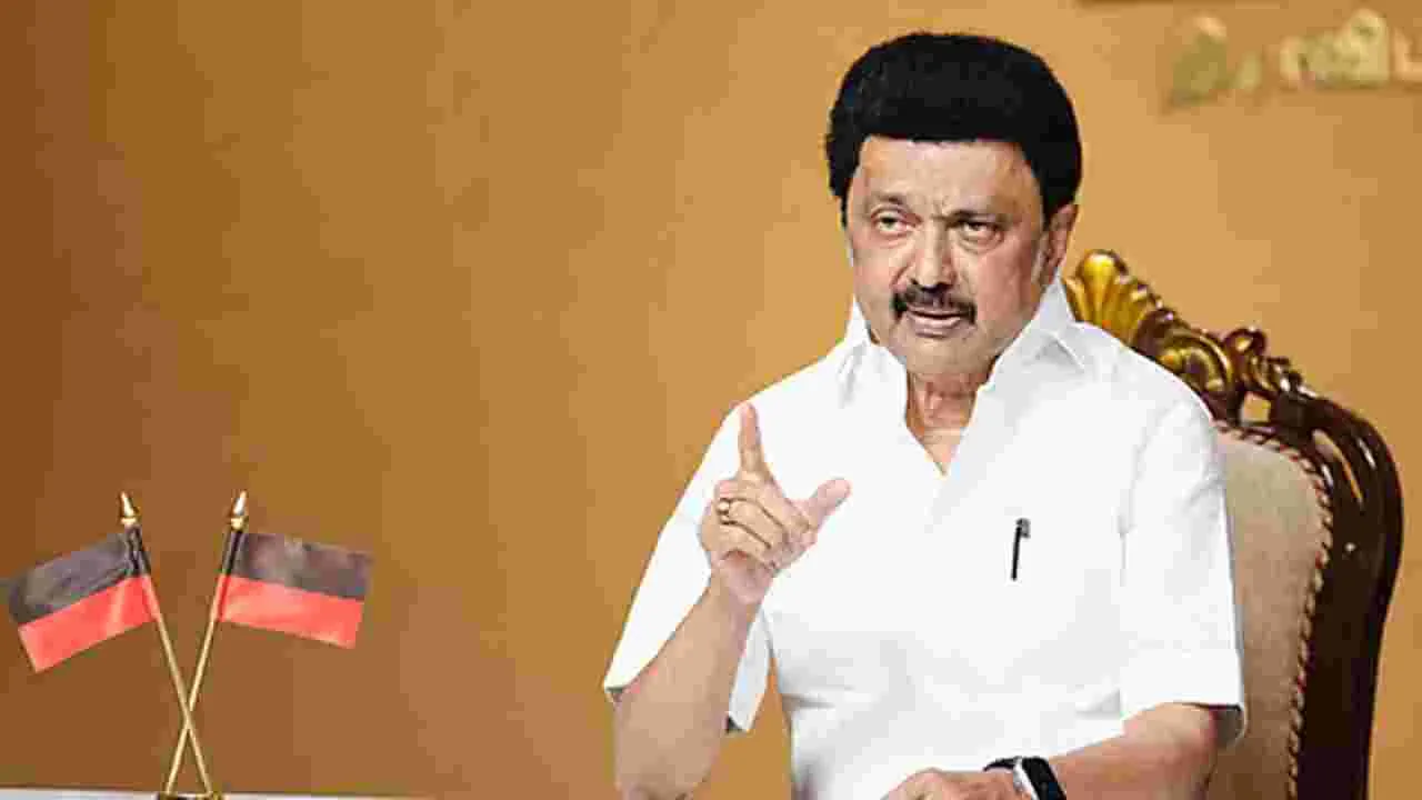 CM Stalin: ఇలా ఉంటే కుదరదు.. వారానికి 4 రోజులు ప్రజలతో గడపండి