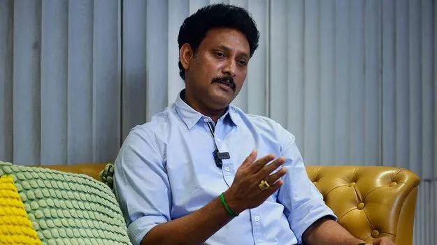 Minister: రెండు ఇడ్లీలు చాలంటే మూడో ఇడ్లీ నోటిలో కుక్కడం భావ్యమా..