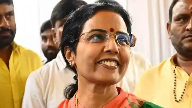 Nara Bhuvaneswari: డిస్టింగ్విష్డ్ ఫెలోషిప్ అవార్డుకు భువనేశ్వరి ఎంపిక