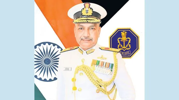 ఈఎన్‌సీ కమాండ్‌ ఆఫీసర్‌గా అలోక్‌ ఆనంద్‌