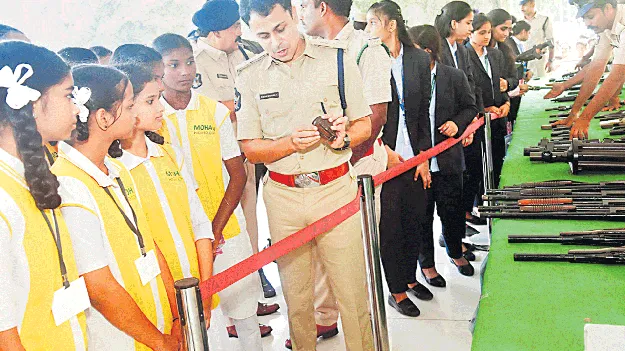 ప్రత్యక్షంగా.. ప్రయోగాత్మకంగా..