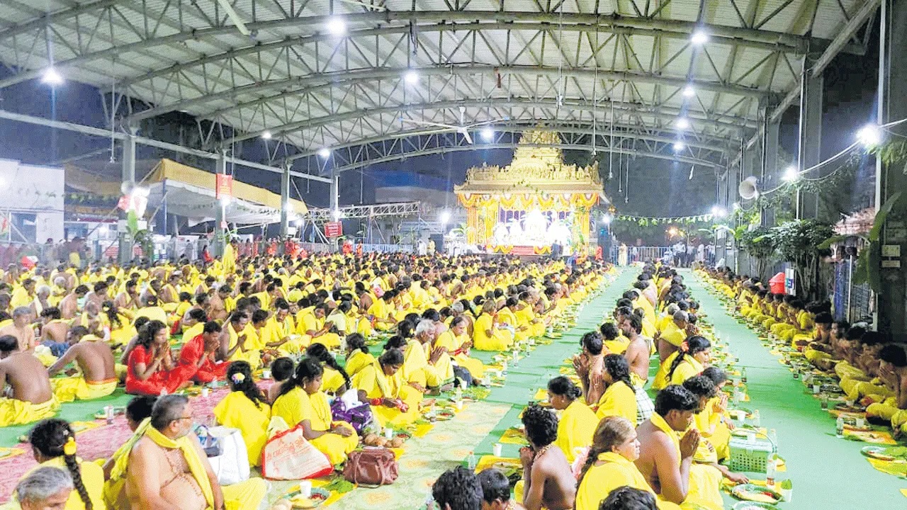 మార్మోగిన సత్యదేవ నామస్మరణ 