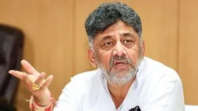 DCM Shivakumar: డిప్యూటీ సీఎం సంచలన కామెంట్స్.. ఎంపీ తేజస్వీ సూర్య.. ఓ వేస్ట్‌ మెటీరియల్‌