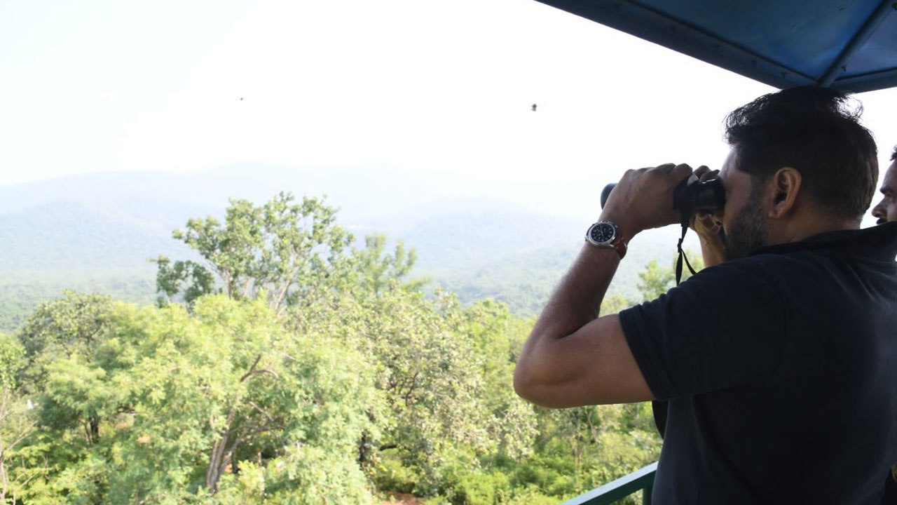 Deputy CM Pawan: మామండూరు అటవీ ప్రాంతాన్ని సందర్శించిన డిప్యూటీ సీఎం పవన్