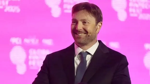 PayPals CEO Alex Chriss: గ్లోబల్ చెల్లింపులకు కొత్త వేదిక..యూపీఐ గురించి పేపాల్ సీఈఓ కీలక వ్యాఖ్యలు