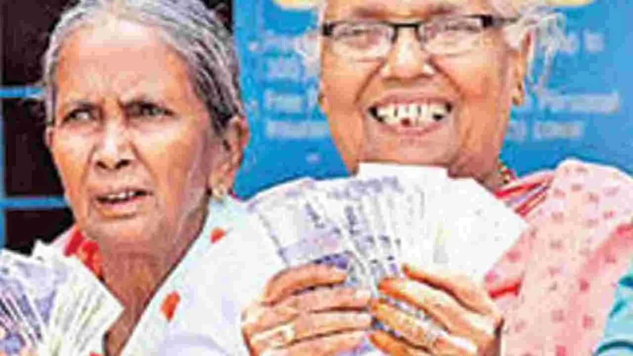 Pensions: ఎన్టీఆర్‌ భరోసా పింఛన్ల పంపిణీకి రూ.114.79 కోట్లు విడుదల