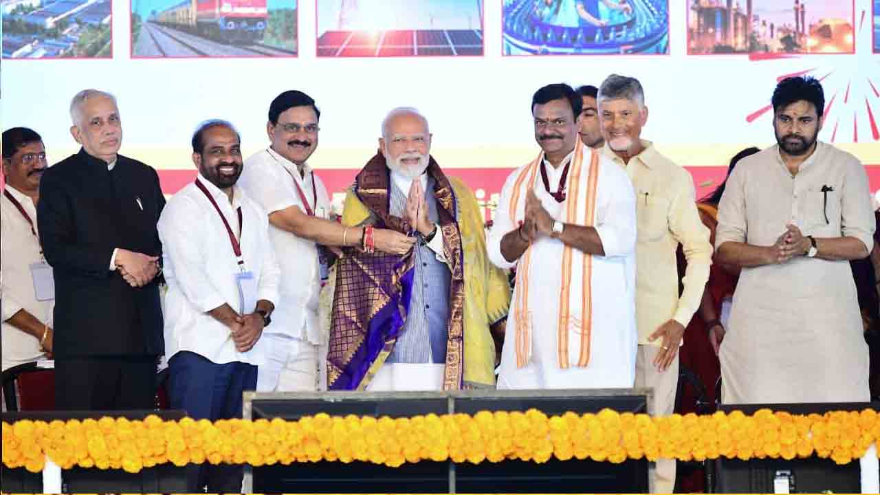 PM Narendra Modi: కర్నూలులో ప్రధాని నరేంద్ర మోదీ పర్యటన
