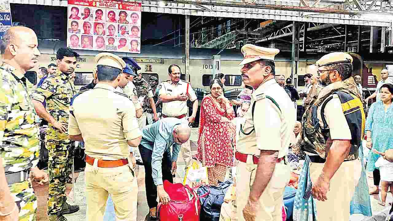 High alert: ఢిల్లీలో పేలుడుతో హైఅలర్ట్‌ 