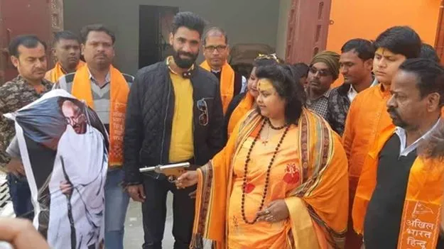 Aligarh Businessman Murder: యువ వ్యాపారి గుప్తా హత్య కేసులో పూజా శకున్ పాండే అరెస్టు