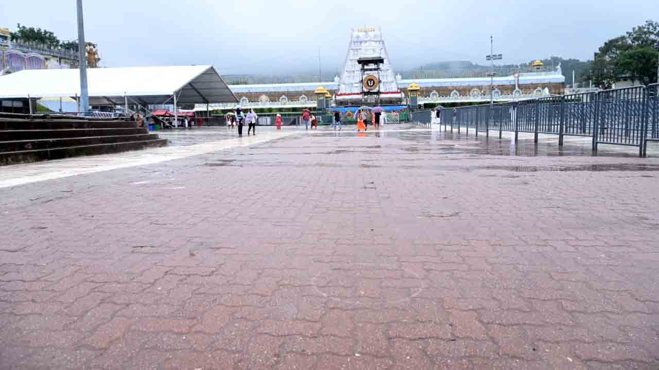 Cyclone Montha: మొంథా తుపాన్.. రాష్ట్రవ్యాప్తంగా భారీ వర్షాలు..