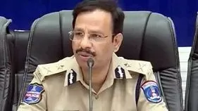 CP Sajjanar Warning: మైనర్లతో వీడియోలపై హైదరాబాద్ సీపీ స్ట్రాంగ్ వార్నింగ్