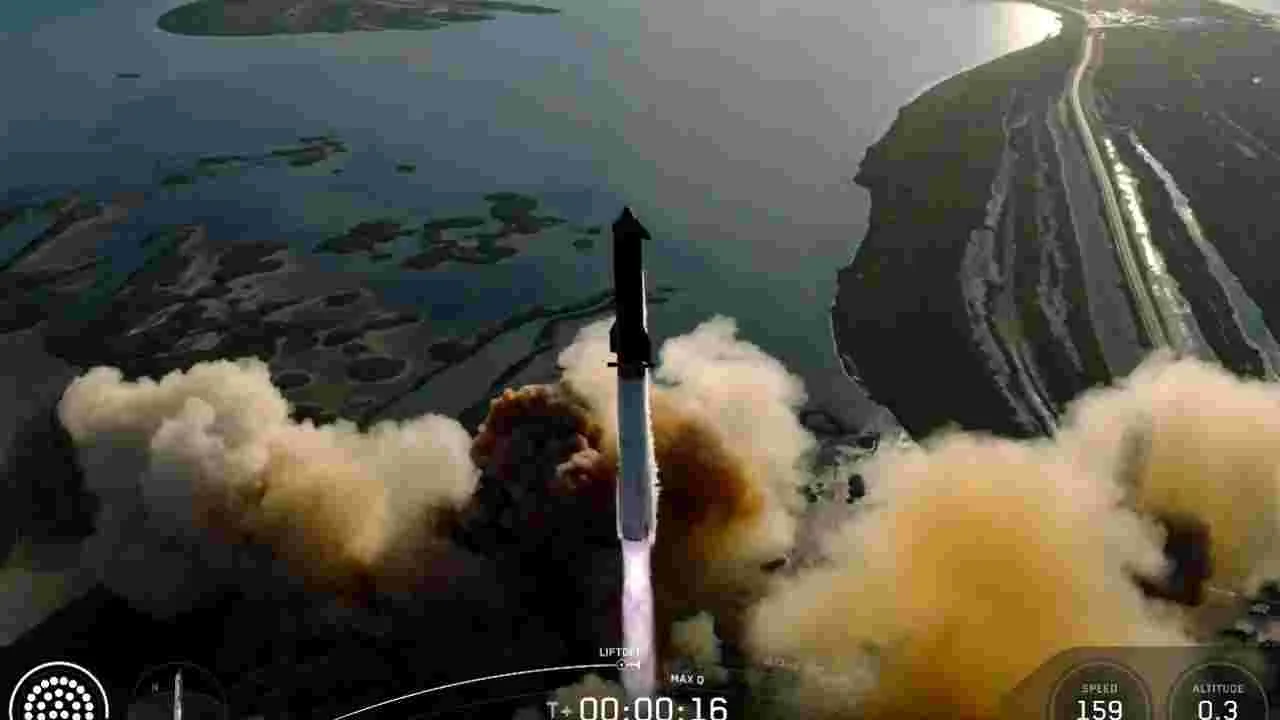 Starship 11th Test Flight: స్టార్‌షిప్ ప్రయోగం విజయవంతం.. వీడియో వైరల్