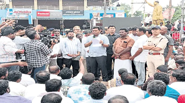 శాంతించిన మత్స్యకారులు