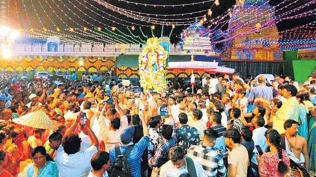 బ్రహ్మాండంగా బ్రహ్మోత్సవాలు..