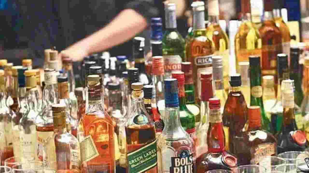 Telangana Liquor Sales: పుల్ కిక్కే కిక్కు..రికార్డ్ స్థాయిలో మద్యం అమ్మకాలు