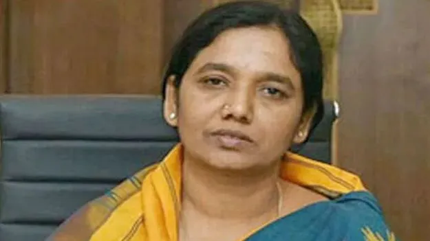 MLA Sunitha: హైటెక్‌ సిటీతో హైదరాబాద్‌.. గూగుల్‌తో విశాఖ అభివృద్ధి