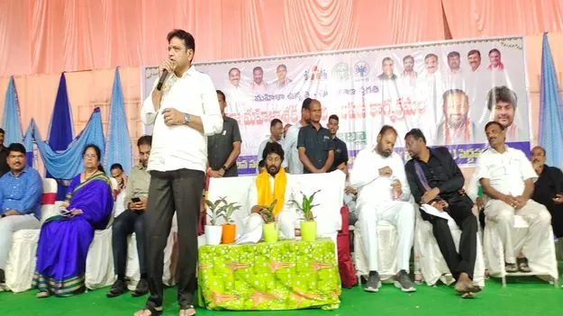 మహిళలను కోటీశ్వరులను చేయడమే ప్రభుత్వ లక్ష్యం