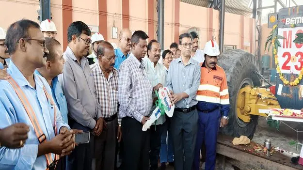 ఓసీపీ-3లో నూతన గ్రేడర్లు ప్రారంభం