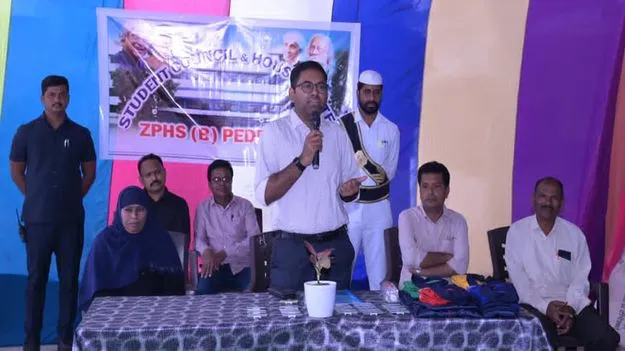 గ్రూపులతో  విద్యార్థుల్లో పోటీత్వం పెరుగుతుంది