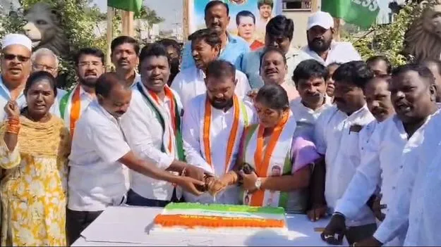 తెలంగాణ ప్రజల ఆకాంక్షను నెరవేర్చిన సోనియాగాంధీ