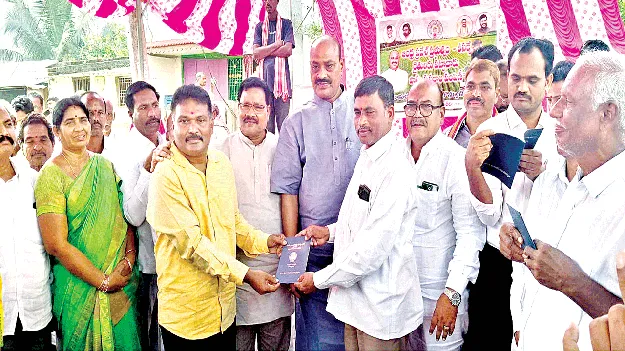 రెవెన్యూ సమస్యల పరిష్కారమే లక్ష్యం