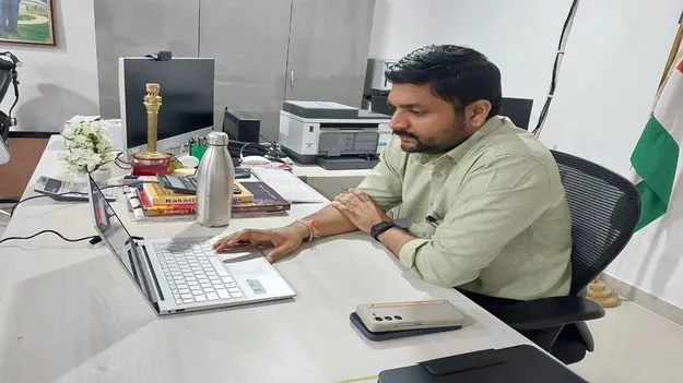 kumaram bheem asifabad- మొదటి విడత ఎన్నికలకు పకడ్బందీ ఏర్పాట్లు చేయాలి