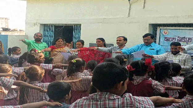 kumaram bheem asifabad- విద్యార్థులు లక్ష్యంతో సాగాలి