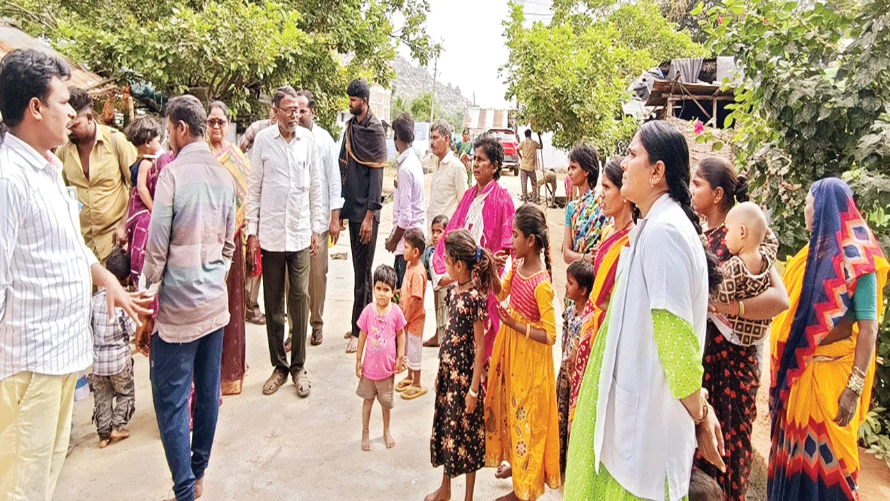 మేం చచ్చాక కాలనీకి వస్తారా...? 