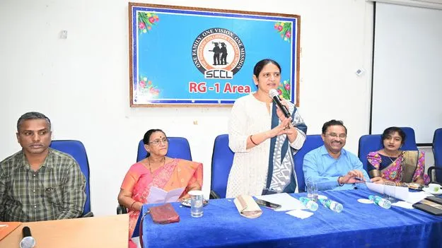 సింగరేణి ఆవిర్భావ వేడుకలను విజయవంతం చేయండి