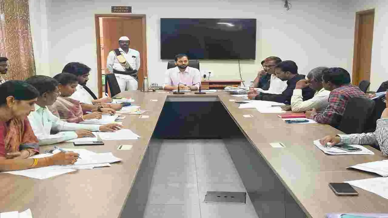 kumaram bheem asifabad- అభివృద్ధి పనులను వేగవంతం చేయాలి