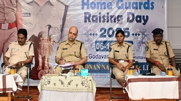 హోంగార్డులకు అండగా ఉంటాం