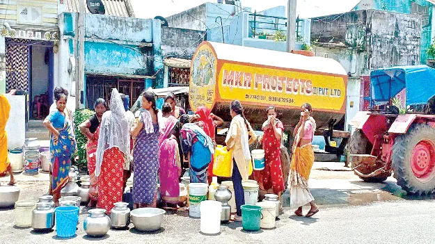 నీరివ్వరూ!