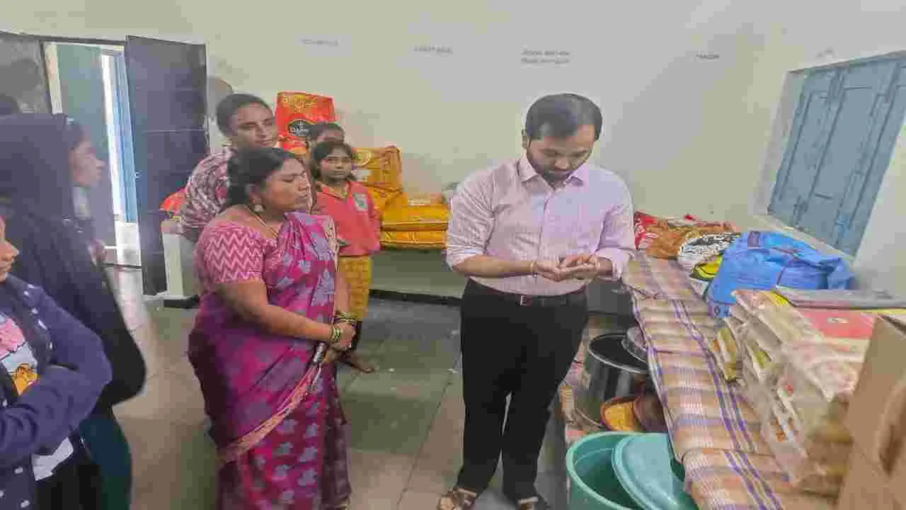 kumaram bheem asifabad- విద్యార్థులకు నాణ్యమైన విద్య