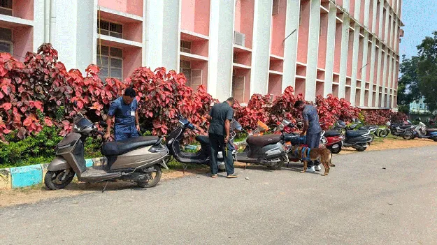 ఆ బాంబులు ఎప్పుడైనా పేలొచ్చు 