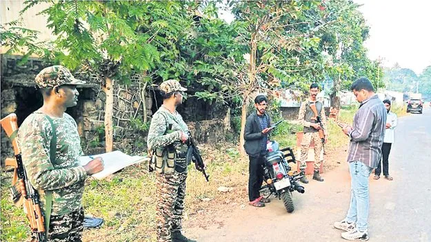 విస్తృతంగా వాహనాల తనిఖీ