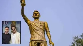 Messi Unveils 70 Foot Statue in Kolkata: 70 అడుగుల విగ్రహం