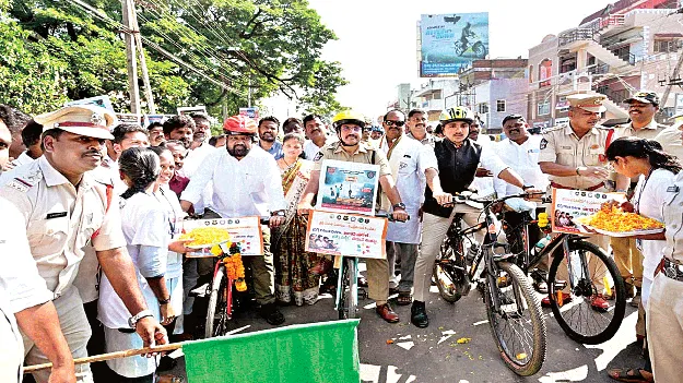  మాదక ద్రవ్యాలకు దూరంగా ఉండాలి