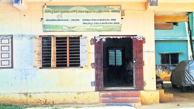 బెత్తెడు వేతనం.. బండెడు చాకిరి