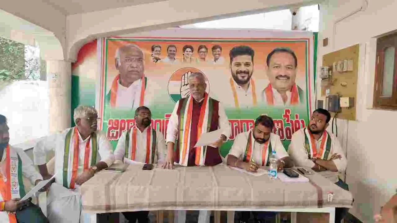 ప్రభుత్వ సంక్షేమ పథకాలను ప్రజల్లోకి తీసుకెళ్లాలి