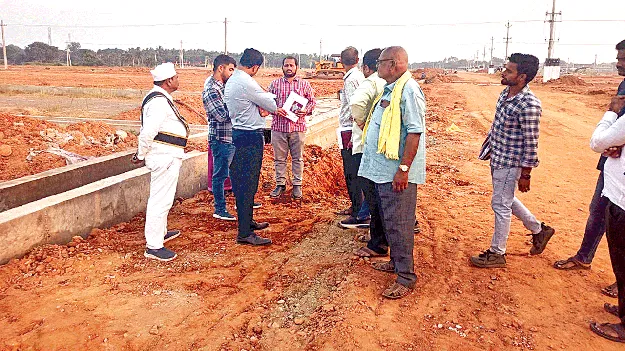  సంక్రాంతీ  తర్వాత మూలపేటను తరలిస్తాం