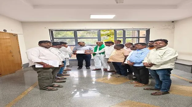 చెక్‌డ్యాంలపై సమగ్ర విచారణ జరపాలి