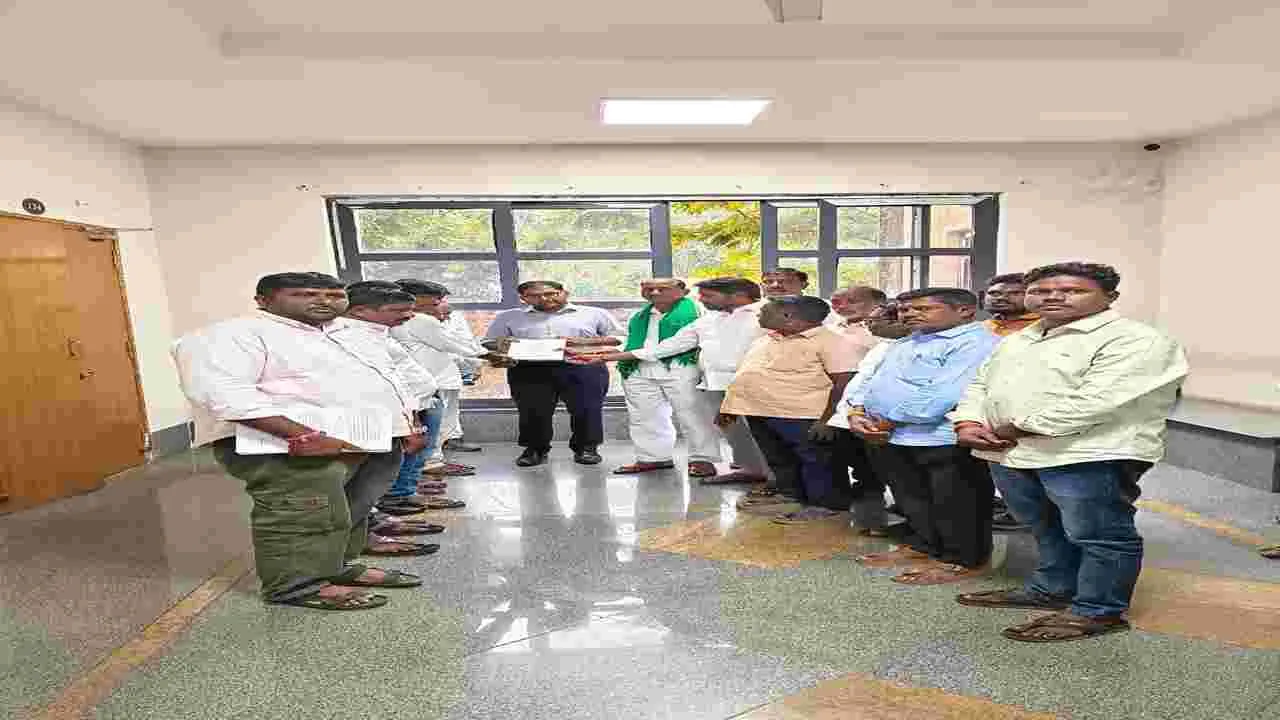 చెక్‌డ్యాంలపై సమగ్ర విచారణ జరపాలి