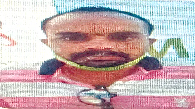 పరారీలో ఉన్న నిందితుడి కోసం గాలింపు 