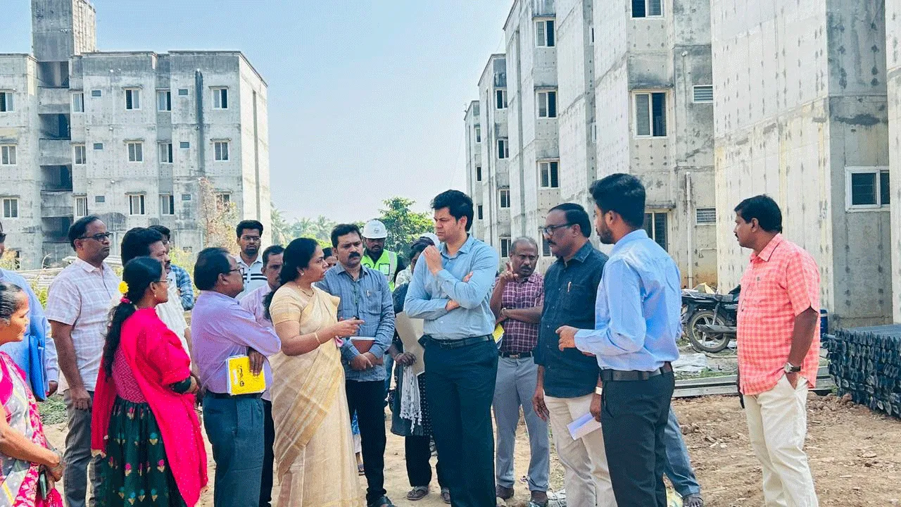 వచ్చే నెల 15లోగా టిడ్కో ఇళ్లు అందజేత