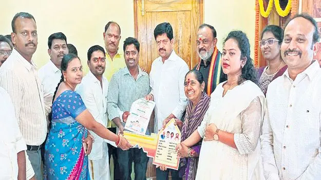 పేదల ఇంట పండగ